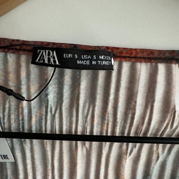 NWT Zara V-Neck Printed Pleated Self Tie Kimono Top Sz: Small - Picture 7 of 8